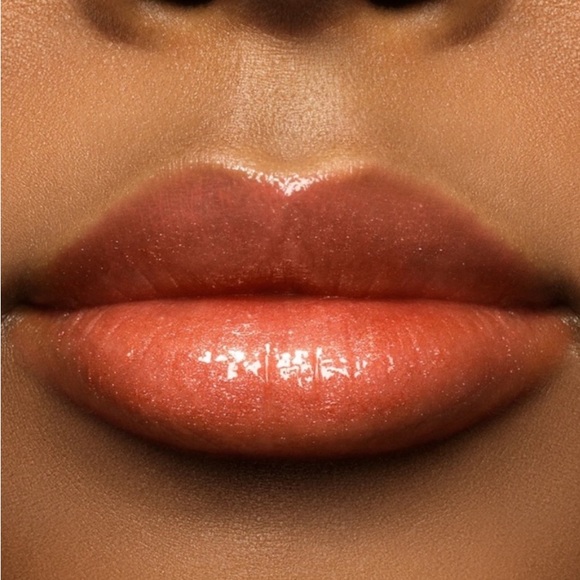 Stila Beauty Boss Lip Gloss - Picture 4 of 16